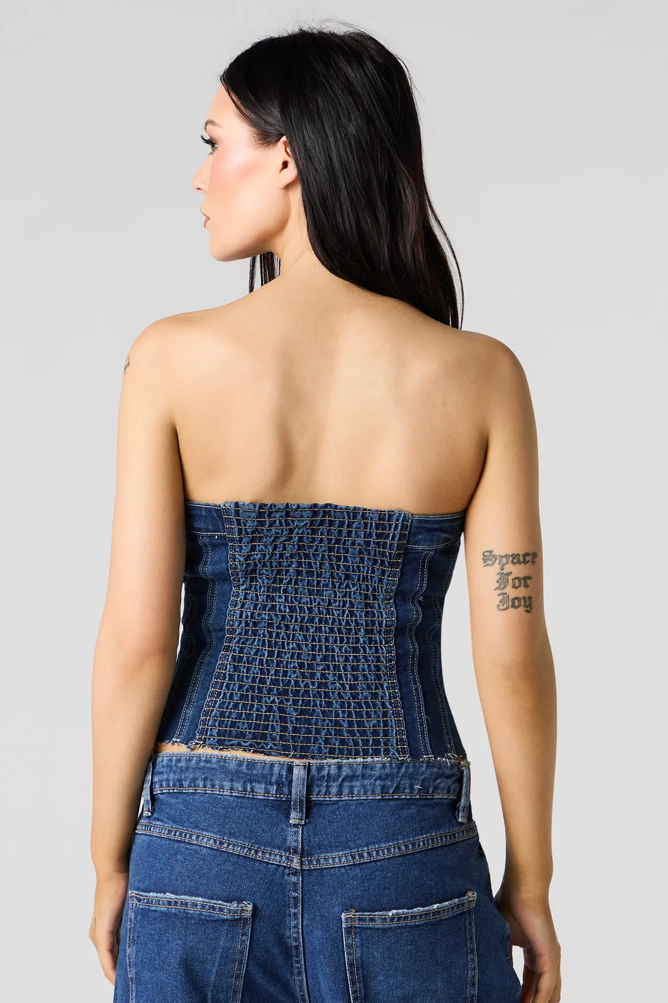 Haut-tube en denim boutonné à l'avant