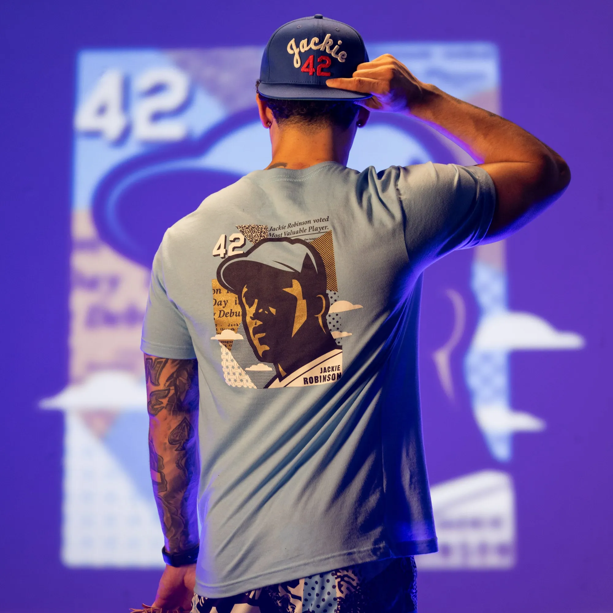 Jackie Robinson Front Page T-Shirt Light Blue