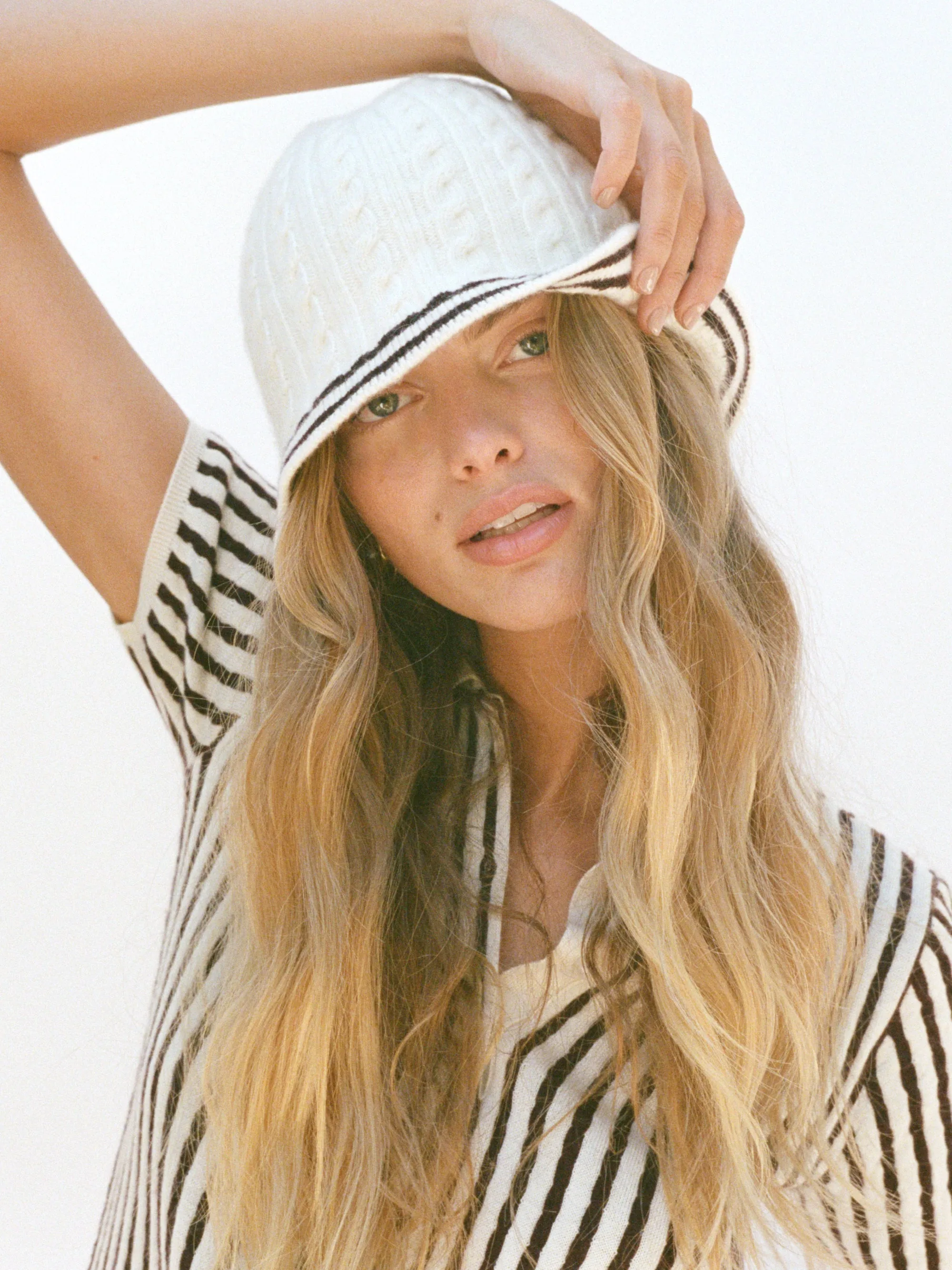 The Cable Bucket Hat -- Burgundy Multi