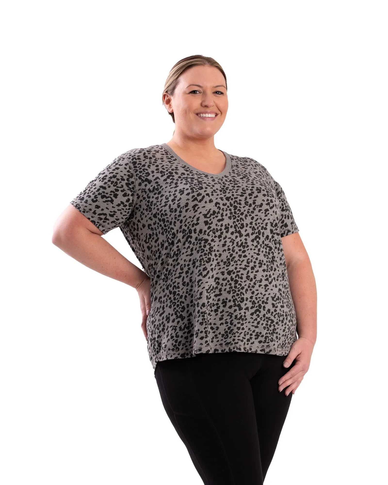 Women's Performance V-Neck Short Sleeve T-Shirt (Prints)